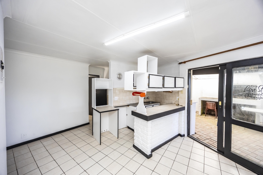 4 Bedroom Property for Sale in Cintsa West Eastern Cape